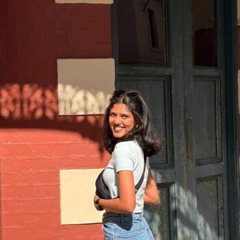 Babysitter a Perth: Richa Maria