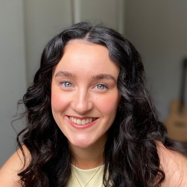 Babysitter in Wellington: Rachel