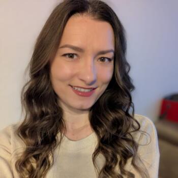 Babysitter Split: Nina