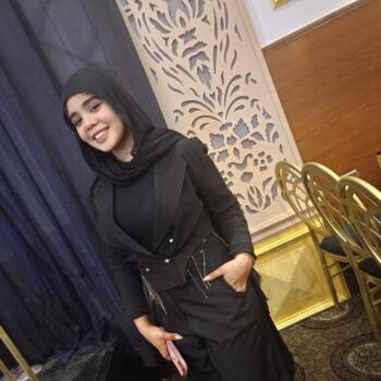 Babysitter in Muşţafá Kāmil (الاسكندرية): Asmaa