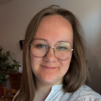 Babysitter in Airaines: Eloise