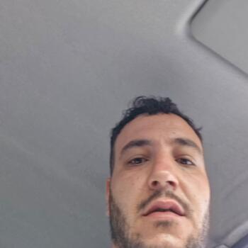 Babysitting job in Brussels: babysitting job Younes