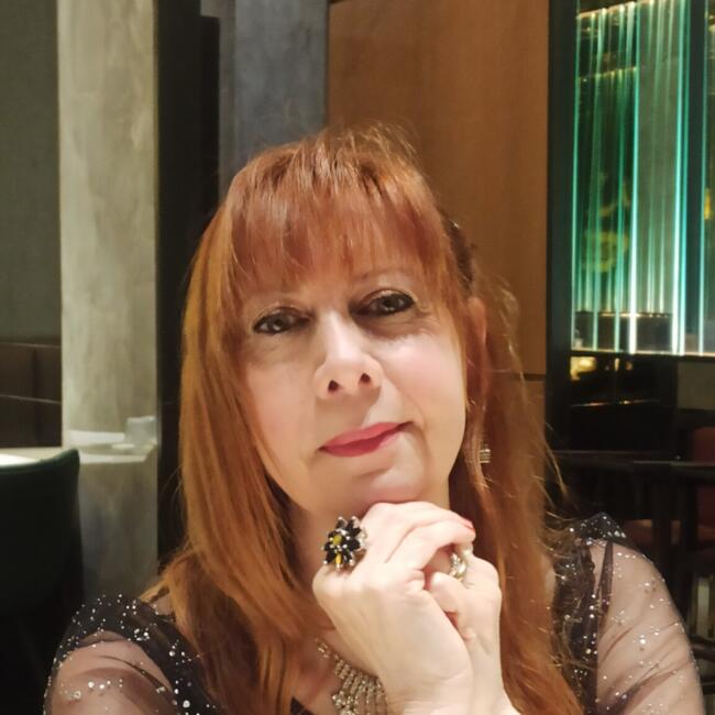 Babysitter in Sant'Alessio Con Vialone: Linda