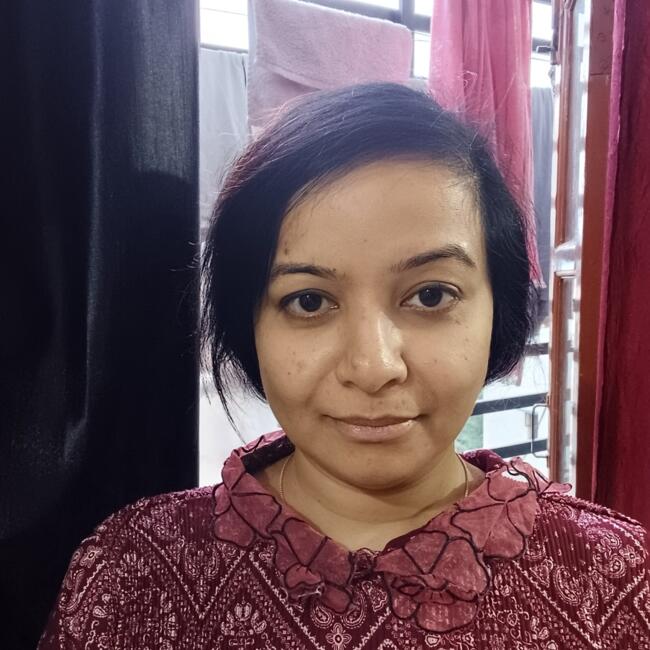 बंगलौर में बेबीसिटिंग की नौकरी: Aayesha