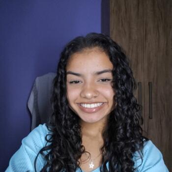 Babysitter São Paulo: Daniella