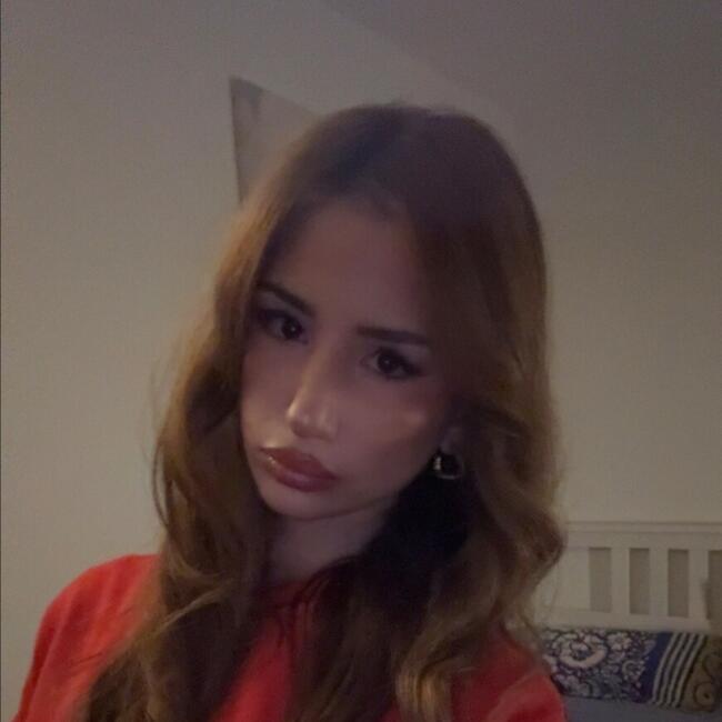 Babysitter in Leverkusen: Ayla