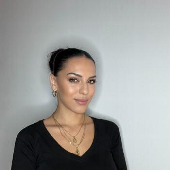 Babysitter Pátrai: Κωνσταντινα