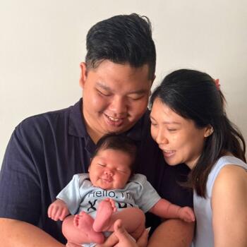 Nanny job in Singapore Island: babysitting job Justin