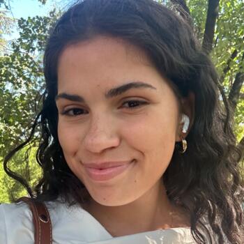 Bebisiterka u Čukarica: Sara