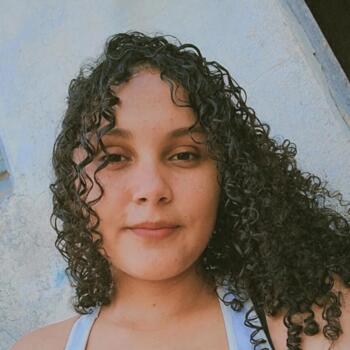 Babá em José de Freitas: Thais