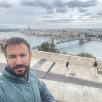 Trabajo de cuidador(a) en Elche: trabajo de canguro Javier