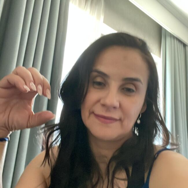Babysitter in Itajaí: Edna