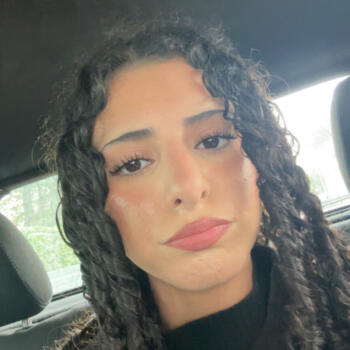 Babysitter in Pecquencourt: Lamia