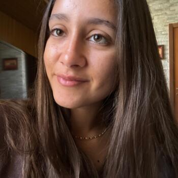 Babysitter in Milan: Giulia