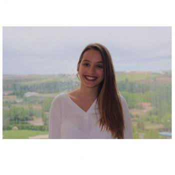 Babysitter in Lisbon: Andreia