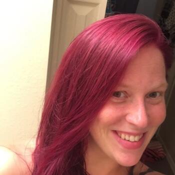 Babysitting job in Cape Coral: babysitting job Laurena