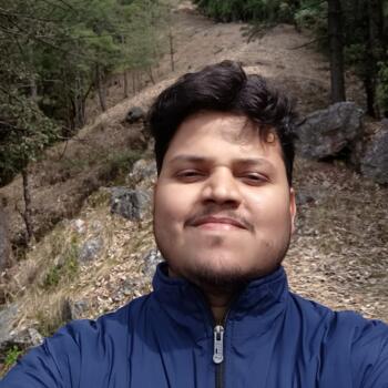 नोएडा में आया की नौकरी: बेबीसिटिंग से जुड़े काम Rakesh