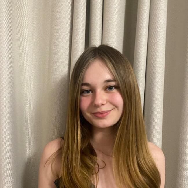 Babysitter em Cherbourg: Stella