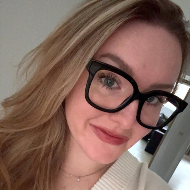 Babysitter in Oostende: Jélies