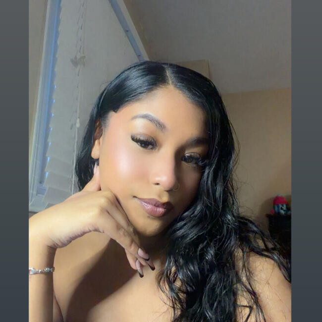 Baby-sitter in Brampton: Bri