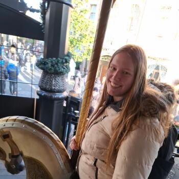 Babysitter in Meteren: Emma