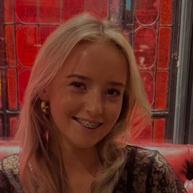Babysitter in Dublin: Aoife