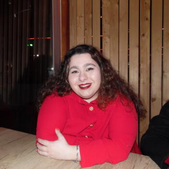 Babysitter em Póvoa de Lanhoso: Cláudia