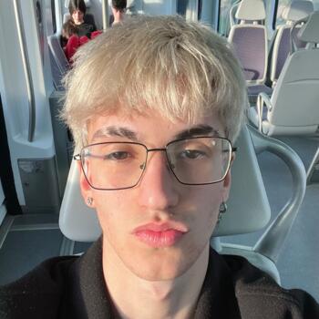Babysitter in Seville: Sergio