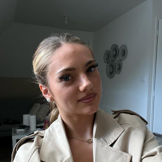 Babysitter in Kervignac: Elodie