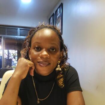 Nanny Kampala: Vivian