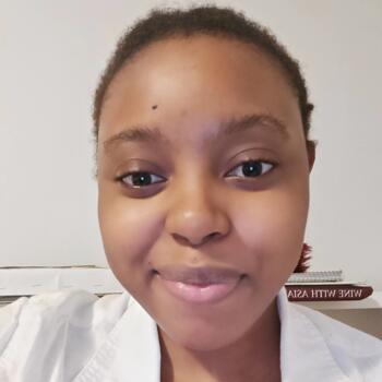 Babysitter Thorold: Idiakhosa