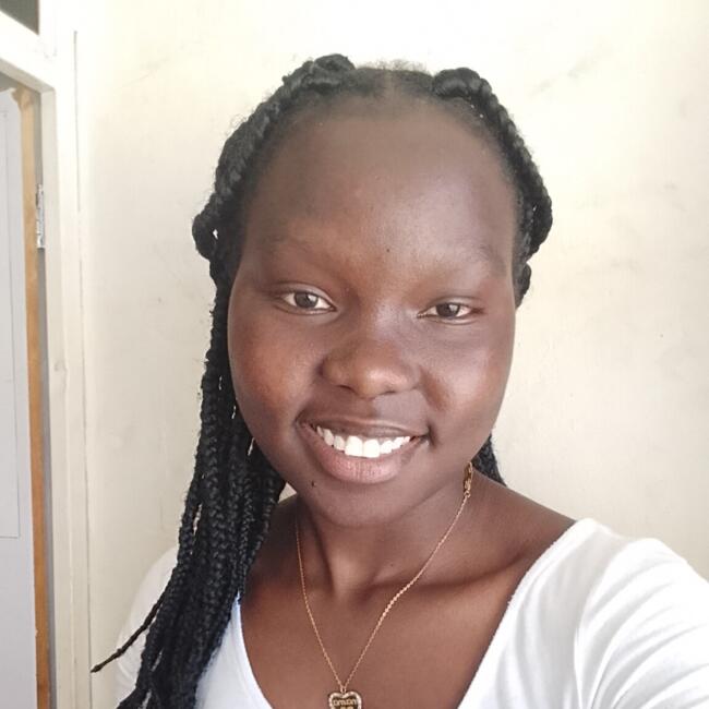 Babysitter in Wanguru: Felister