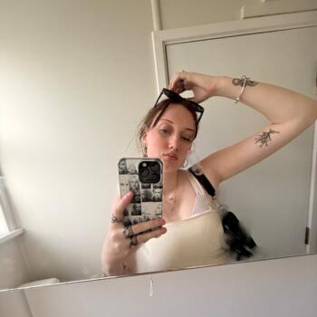 Babysitter Auckland: Nia Keegan