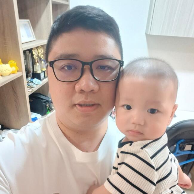 Babysitting job in Kuala Lumpur: White