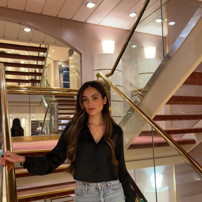 Babysitter a Pozzuoli: Francesca