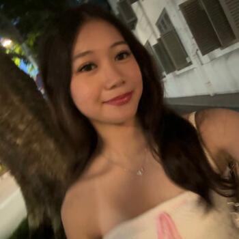 Babysitter in Singapore Island: Shayndell