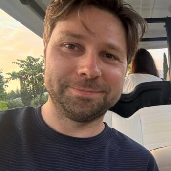 Babysitting job in London: babysitting job Daniel