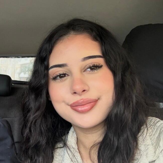 Baby-sitter in Montréal: Mey