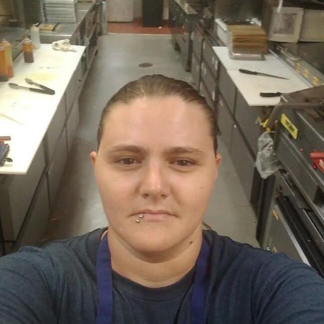 Babysitter in Seffner: Tesla