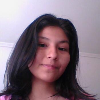 Babysitter in Padre Hurtado: Helen Anai