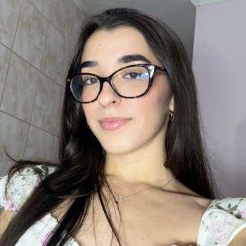 Babá em Atibaia: Julia