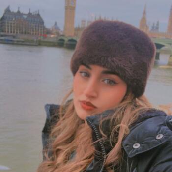 Babysitter Romford: Fatima