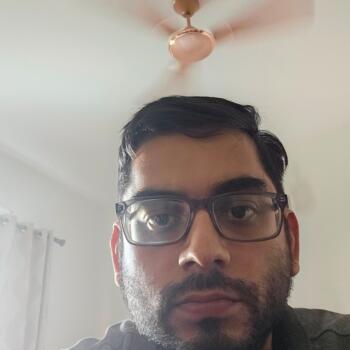 माता-पिता बंगलौर: Akash