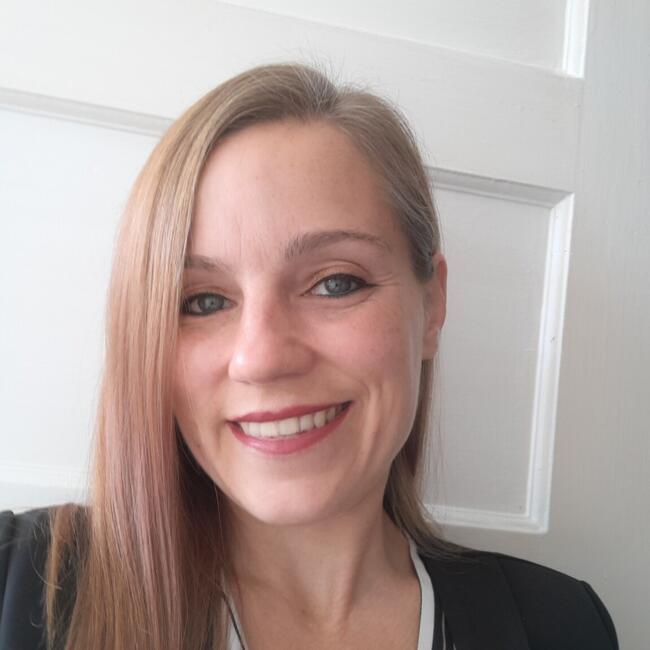 Babysitter in Gravesend: Michelle