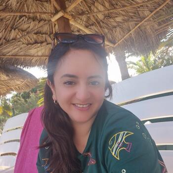 Babysitting job in José Leonardo Ortiz: babysitting job Veronica