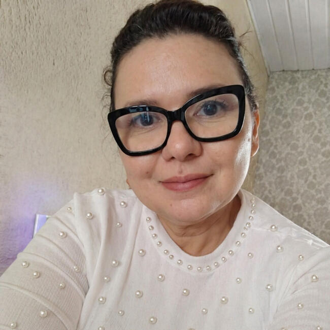 Babá em Fortaleza: Andrea