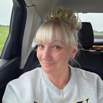 Lapsehoidja asukohas Maardu: Larissa