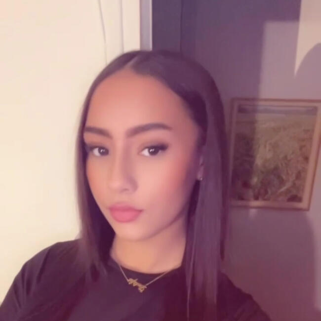 Babysitter in Autry-le-Châtel: Latifa