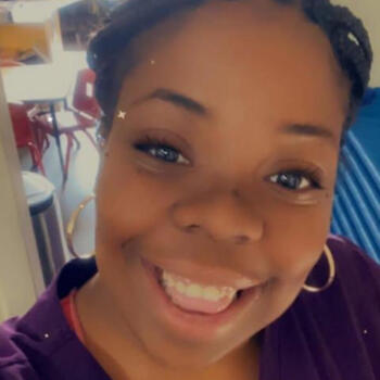 Babysitter in Miami: Tiara