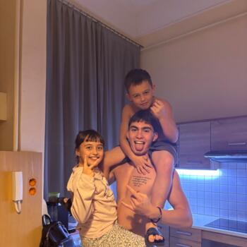 Bébiszitter Budapest területén: Yaroslav